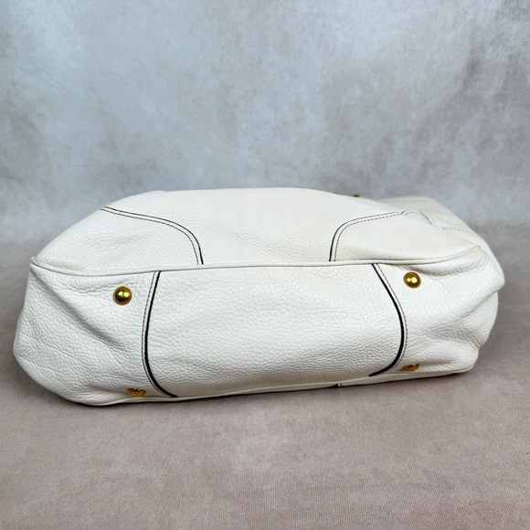 Prada Vitello Daino Antik Leather Hobo Shoulder Tote – Ivory - Picture 9 of 16